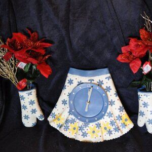 QUARTZ CLOCK COUNTRY KITCHEN APRON & OVEN MITT  DECORATION-CHANGEABLE DESIGN THE
